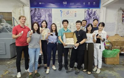 Recycling Session with McKinsey volunteer team in Shenzhen